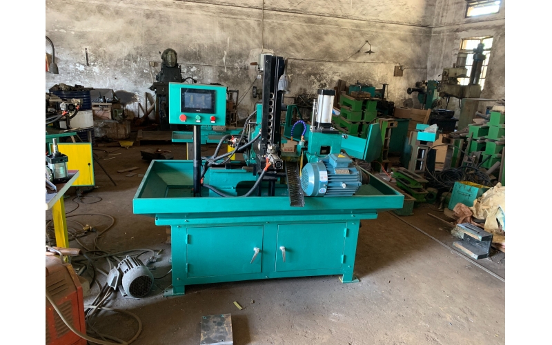 如何解決全自動(dòng)儀表車床的刀具磨損問(wèn)題？